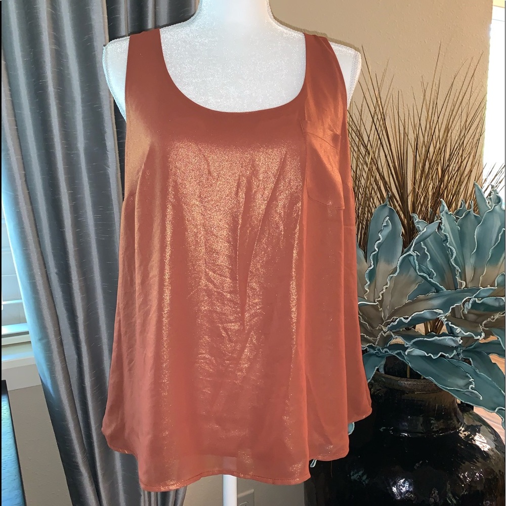 Beautiful APT.9 women’s top